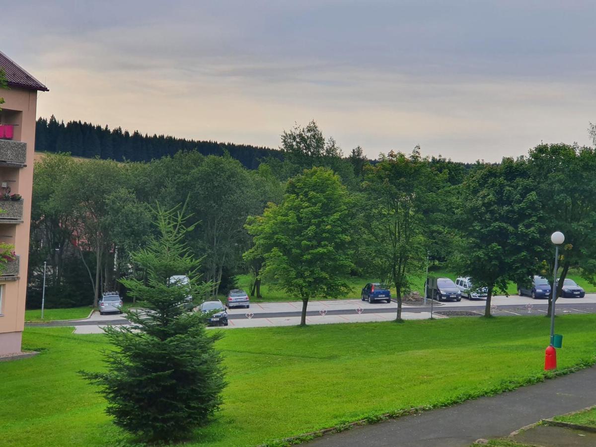 Family Apartman Kovářská Dış mekan fotoğraf